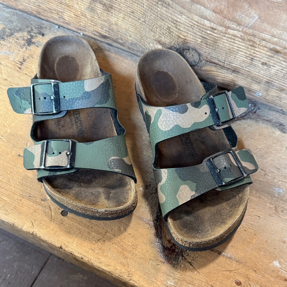 Kids Camouflage Birkenstock Sandals sz 34